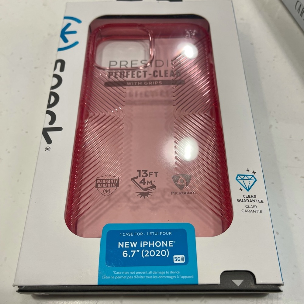Speck iPhone 12 Pro Max case rose BNIB